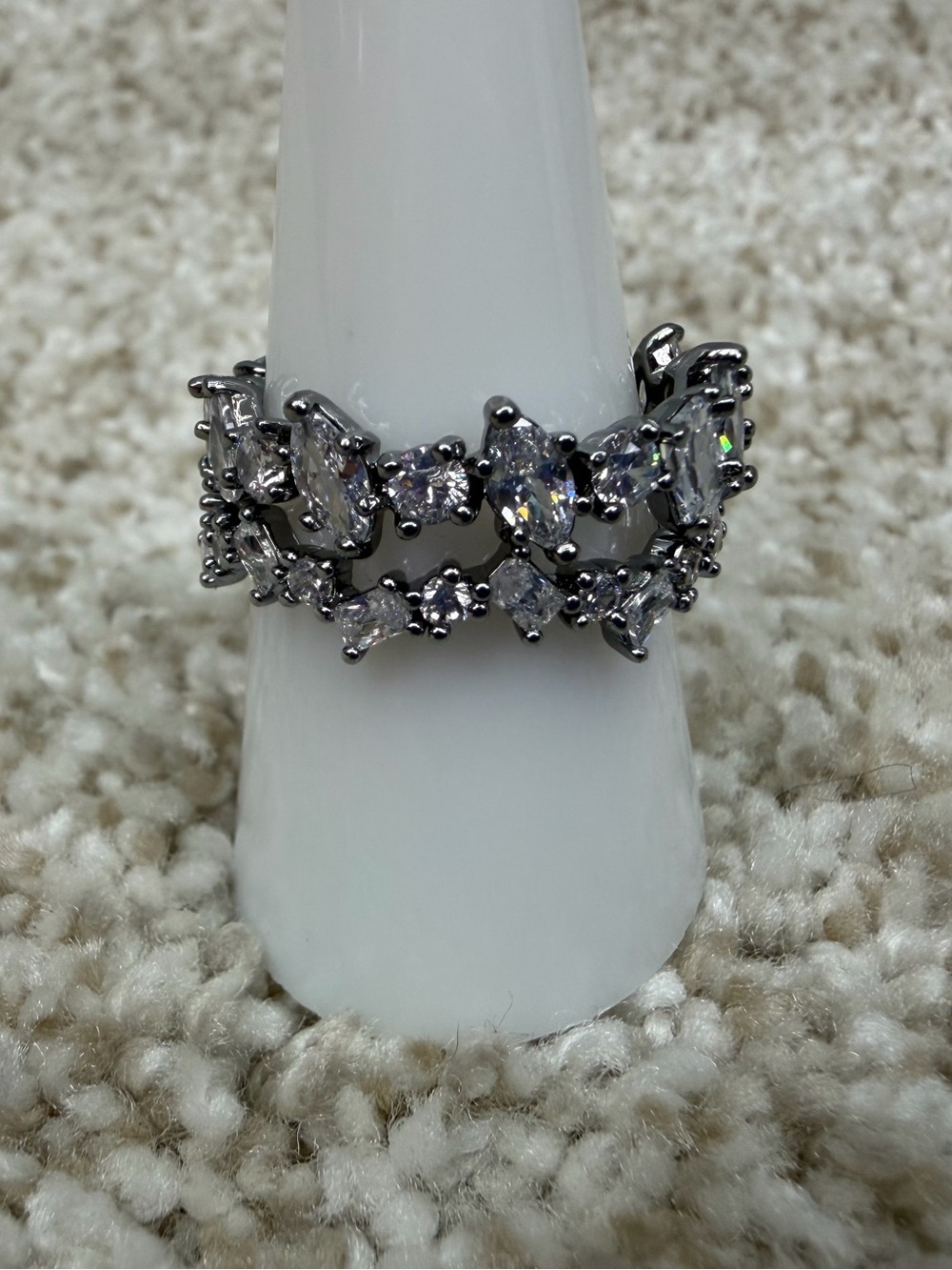 Bomb Party Cubic Zirconia Stone Hematite Band Ring Set Size 9